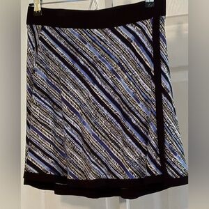 NWOT Dakini A-Line Skort Black Blue small